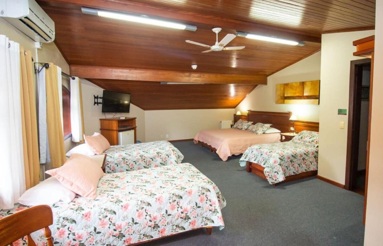 Hotel Pousada Do Bosque Канела Екстериор снимка