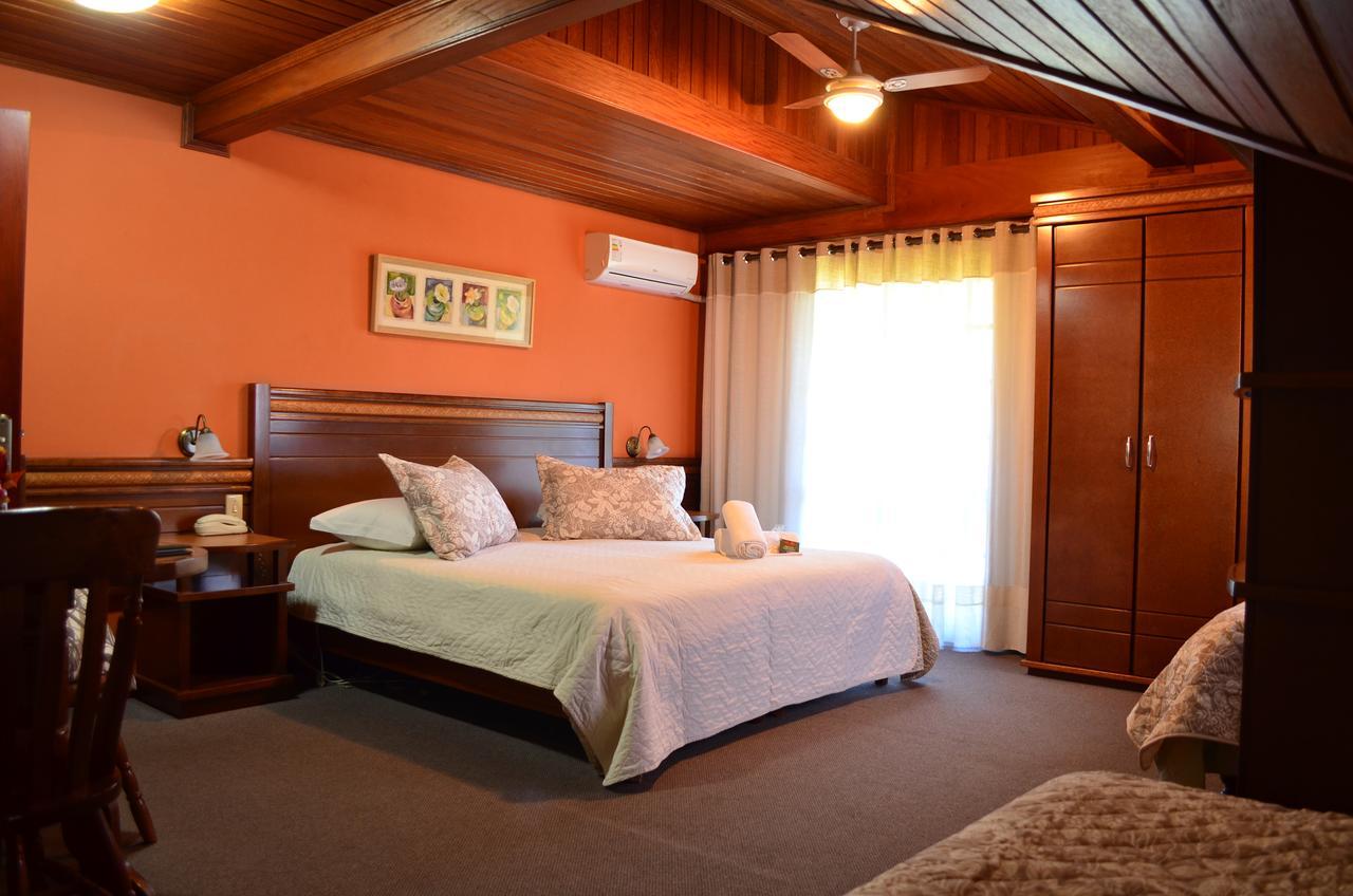 Hotel Pousada Do Bosque Канела Стая снимка
